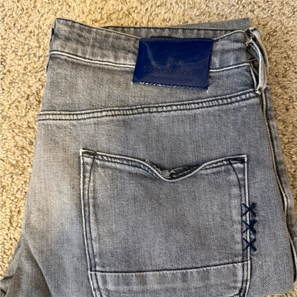 Scotch & Soda Men's Blue-Accented Gray Jeans